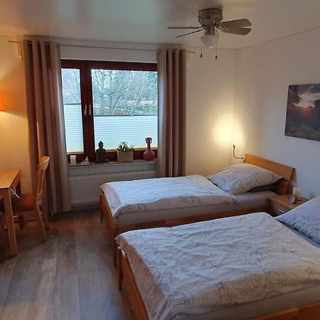 Ruhige Gastesuite Mit Fruhstuck Rhauderfehn Esterno foto